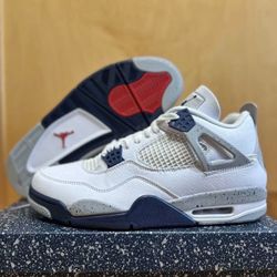 Air Jordan 4 Retro Midnight Navy White Cement Grey DH6927-140 Size 11 Brand New 