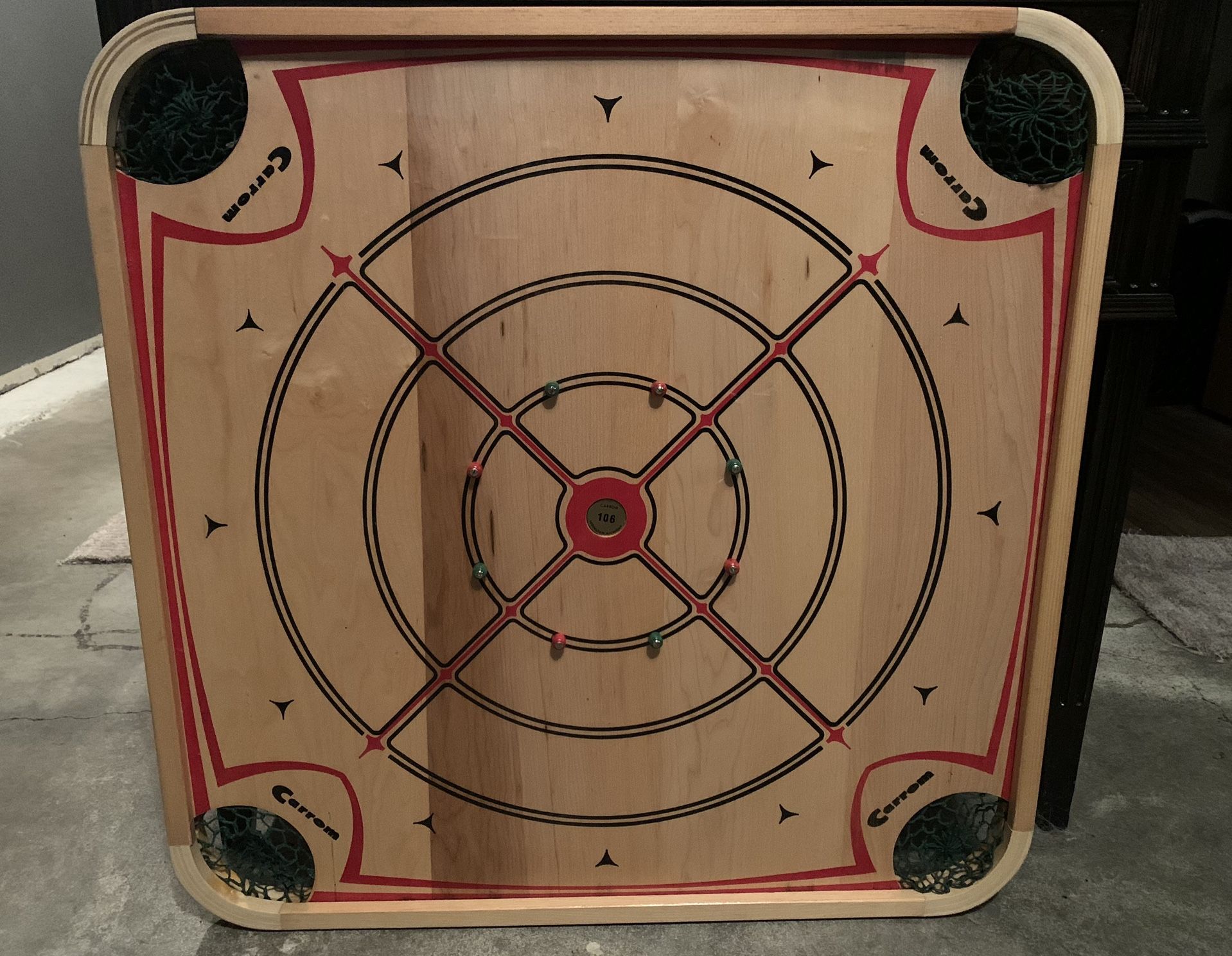 Vintage 1960s CARROM 106 Board Game with pieces & instructions. New w/out box and game stick