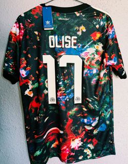 Adidas Bayern Munich Oktoberfest Jersey Olise #17