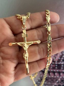 jesus cross necklace
