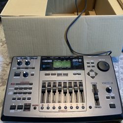 Boss BR-8 Digital Recording Studio 
