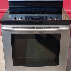 Samsung Electric Stove for Sale 
(Works Great)
Comes w/Warranty 
Delivery Available 