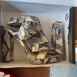 Snake Print Heel 