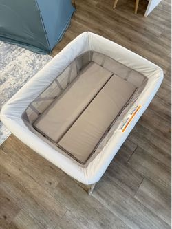 Maxi Cosi Swift Playard Playpen Travel Crib