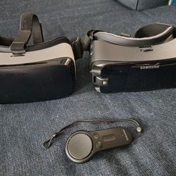 2 Samsung Gear VR + Controller