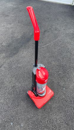 Dirt Devil vacuum