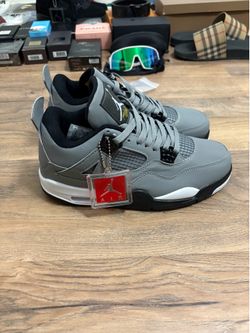 Jordan 4