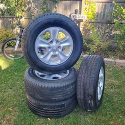 Tires For Sale With Rims And With Out Rims
