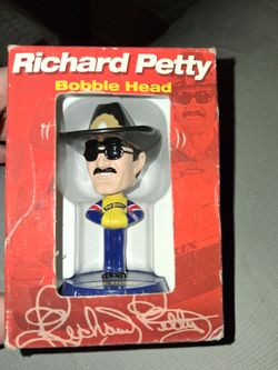 Richard Petty bobblehead