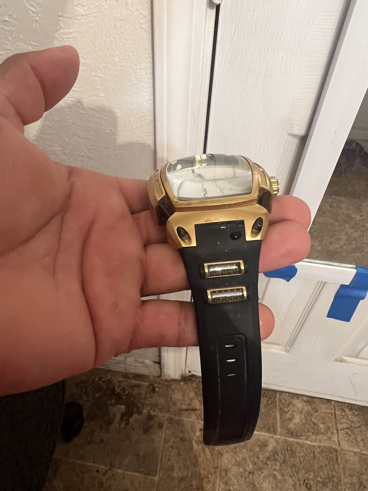 Reloj Invita Automático