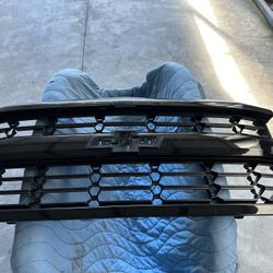 2018 Chevy Silverado Grill