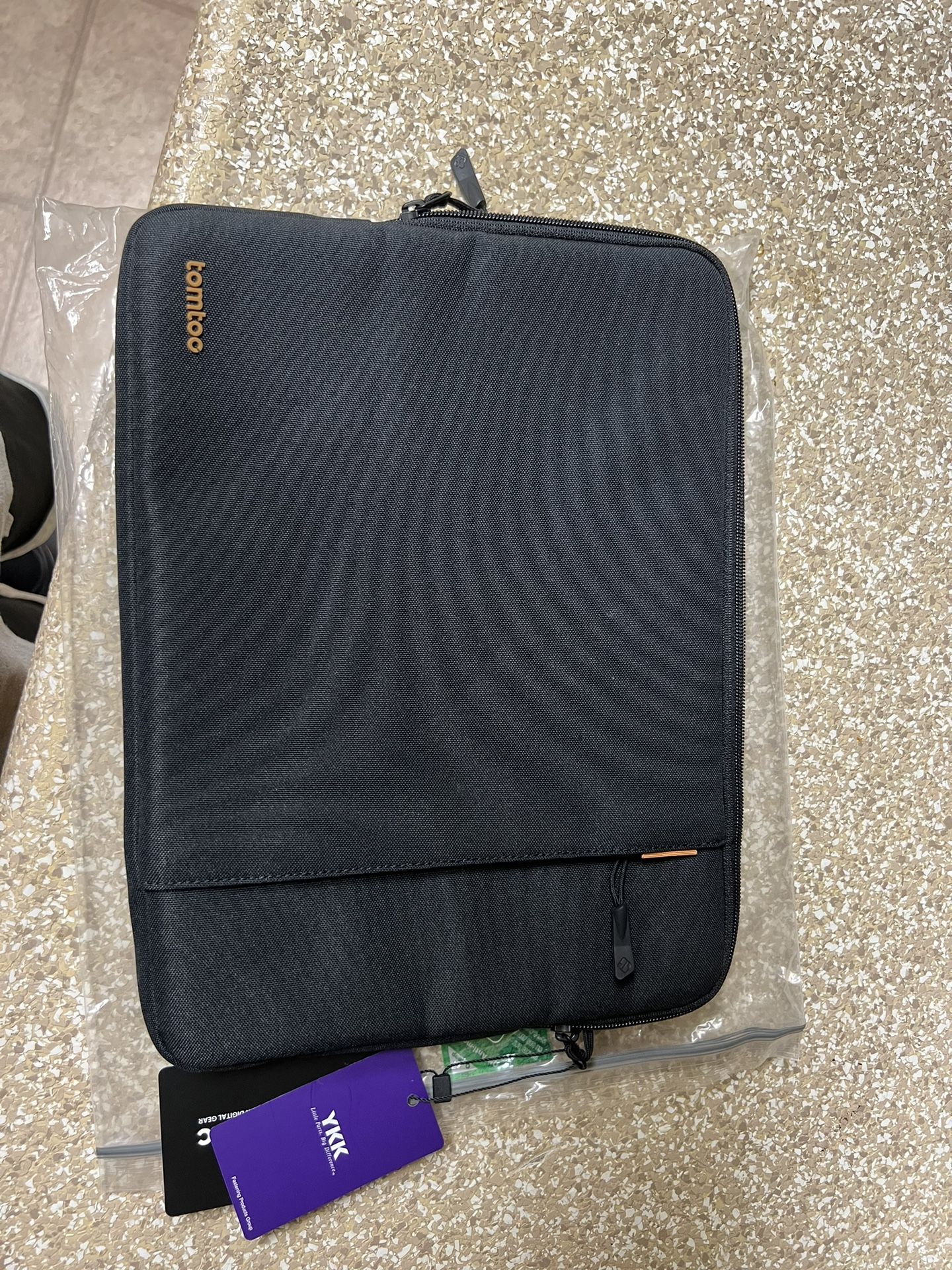 Laptop Sleeve / Carry