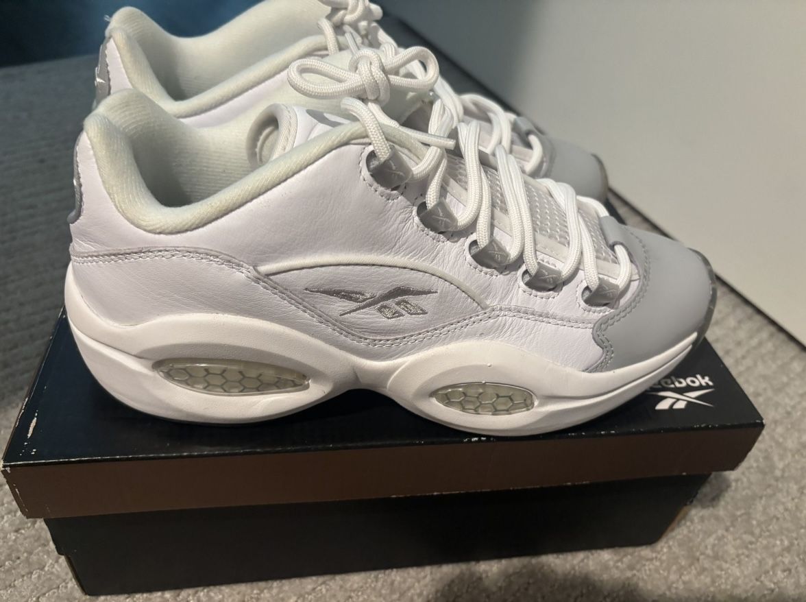 Reebok size 7 1/2 youth