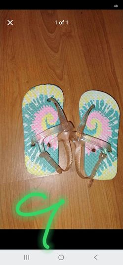 Brand New Toddler girl Size 5/6 Sandals
