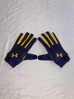 RARE! Cal Football Team Issued Under Armour Football Gloves - Size 4XL (XXXXL)