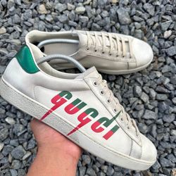 Gucci Shoes 