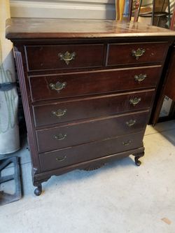 Antique Dresser Very Good Condition