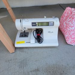 Embroidery Machine 