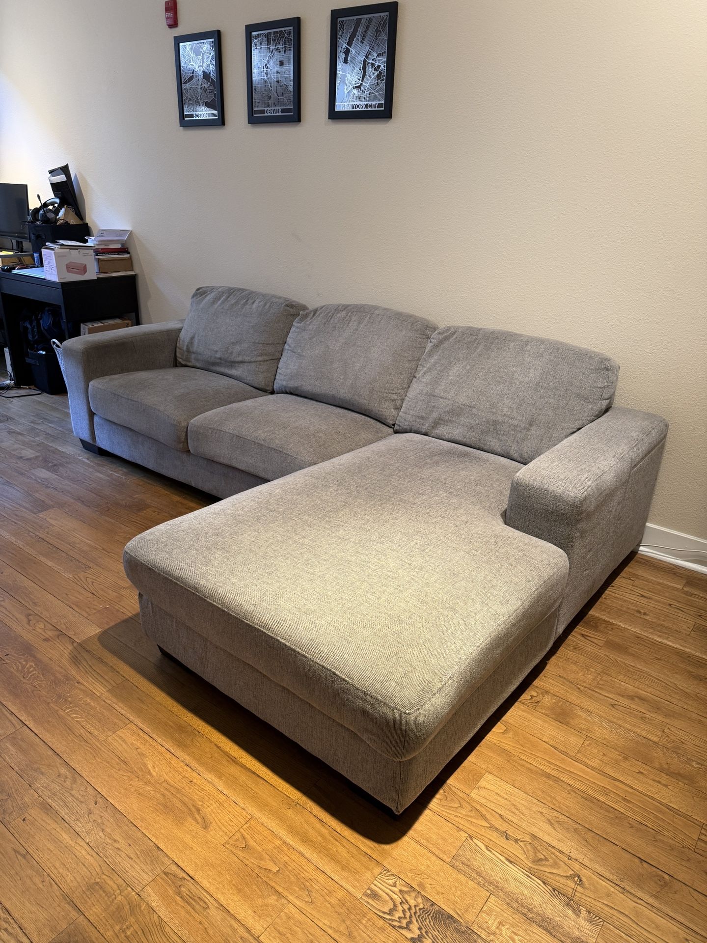 MOVING SALE! Modern Light Grey Sectional Sofa – American Furniture Warehouse – Spacious & Comfortable