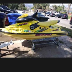 97 SEADOO XP SPRINGSEAT RUNNING CONDITION. NEW SEAT AND CHIN PAD CURRENT TAGS AND TITLE SERIOUS BUYERS 