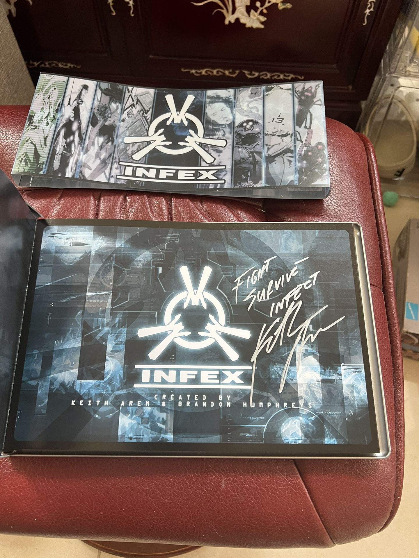 Infex Graphic Novel Signed San Diego Comic-Con 2008