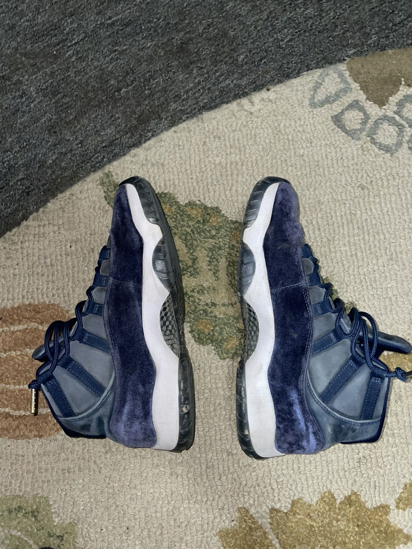 Jordan 11 Metro Midnight Navys 