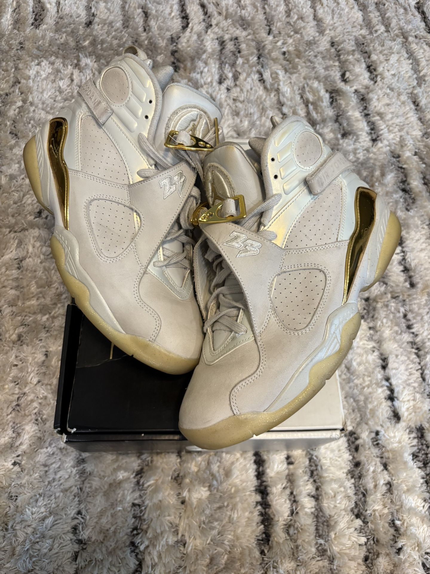 Jordan 8 Champagne Size 9.5 100% Authentic 