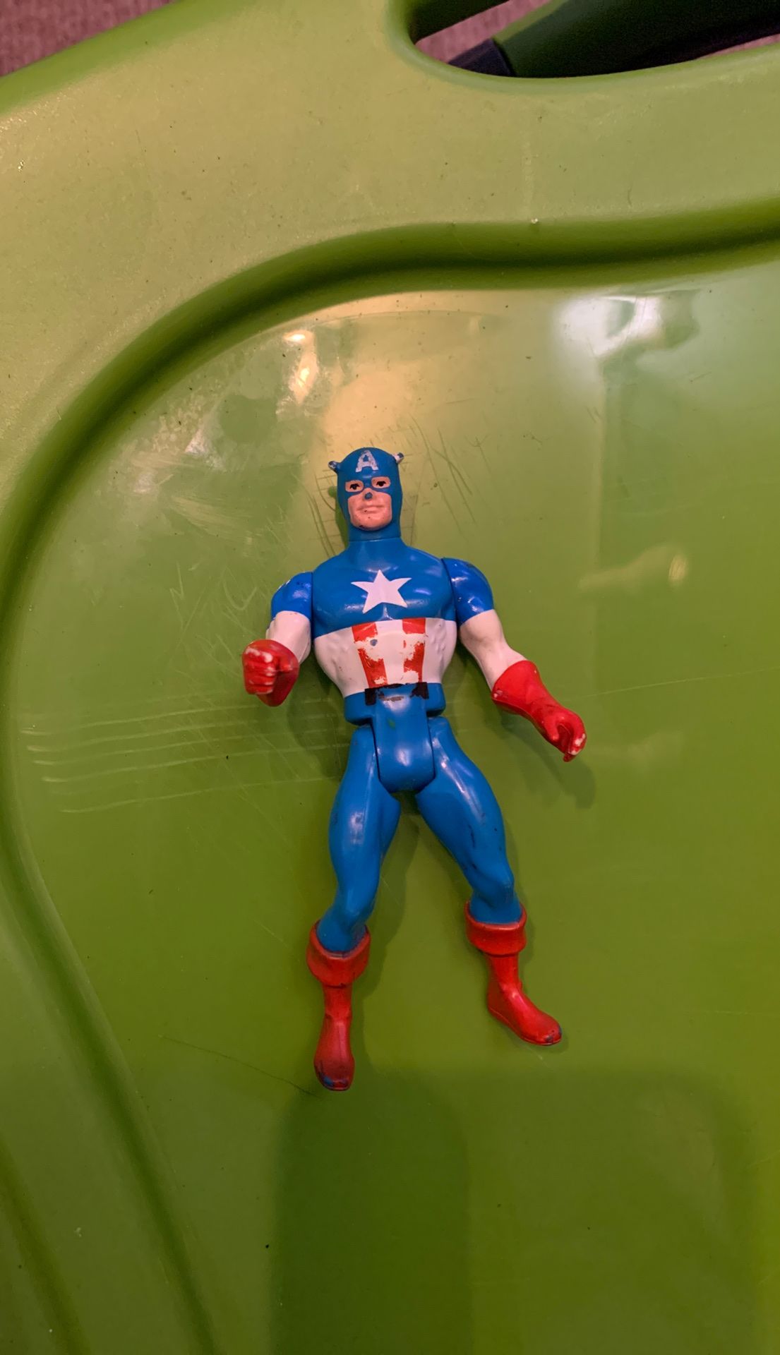 Vintage 1984 Marvel Secret Wars Action Figure Captain America