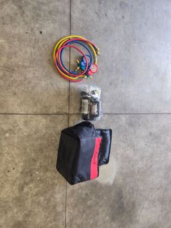 Ac compressor and gauges