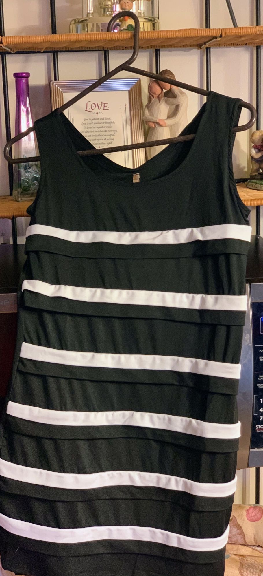 x small Dresses (4 )
