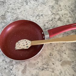 Mini Egg Frying Pan With Spatula 
