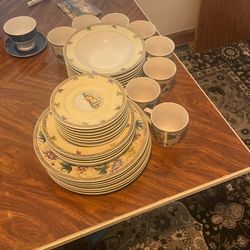 Stoneware Set “Dishes”