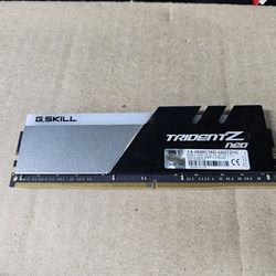16gb Ddr4 3600 G.Skill TridentZ rgb Ram