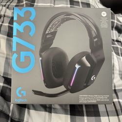 Logitech G733 Wireless Gaming Headset