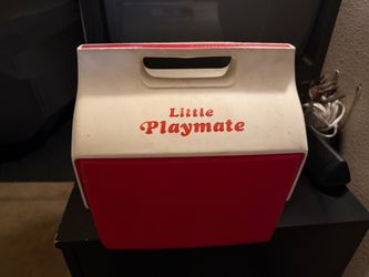 Igloo little playmate cooler