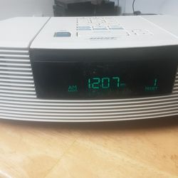 Bose Wave radio with CD player (Reduced)
