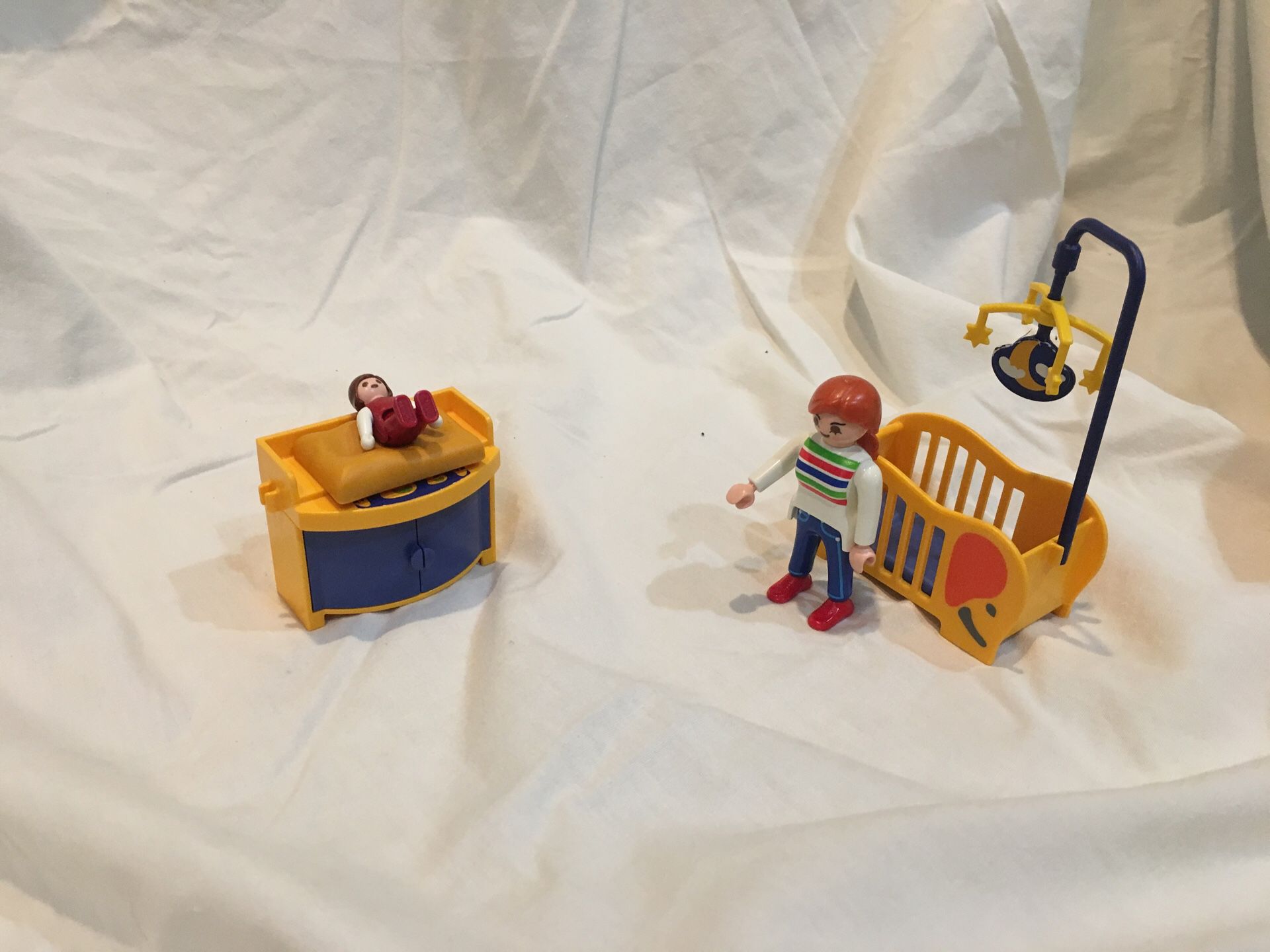 knijpen Ondergedompeld Mitt Playmobil baby room for Sale in Westmont, IL - OfferUp