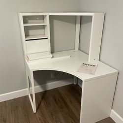 IKEA MICKE CORNER DESK