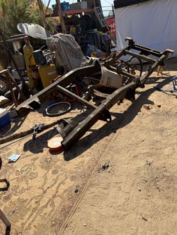 Chevrolet GMC 2500 frame