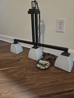 Light fixture