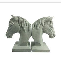 (200053) Farmhouse Collection 5" x 7", Set of 2, Horse Head Art Bookends, 1 Pair, Antique Style, Heavy Weight, White, Polyresin