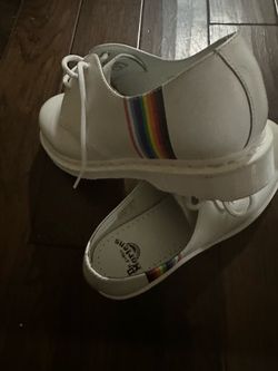 Doc martens “PRIDE” edition 10 men 11 woman’s NEW