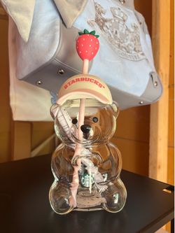 Starbucks bearista cup