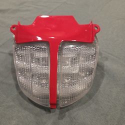 2007 Gsxr 600 Tail Light  (Led Integrated ) 