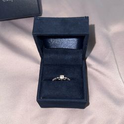 Enchanted Snow White Ring