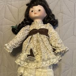 Beautiful Porcelain Doll $5