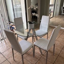 Round Glass Dining Table Set Brand New