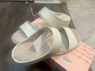 Kensie White Double Strap Slide Sandals