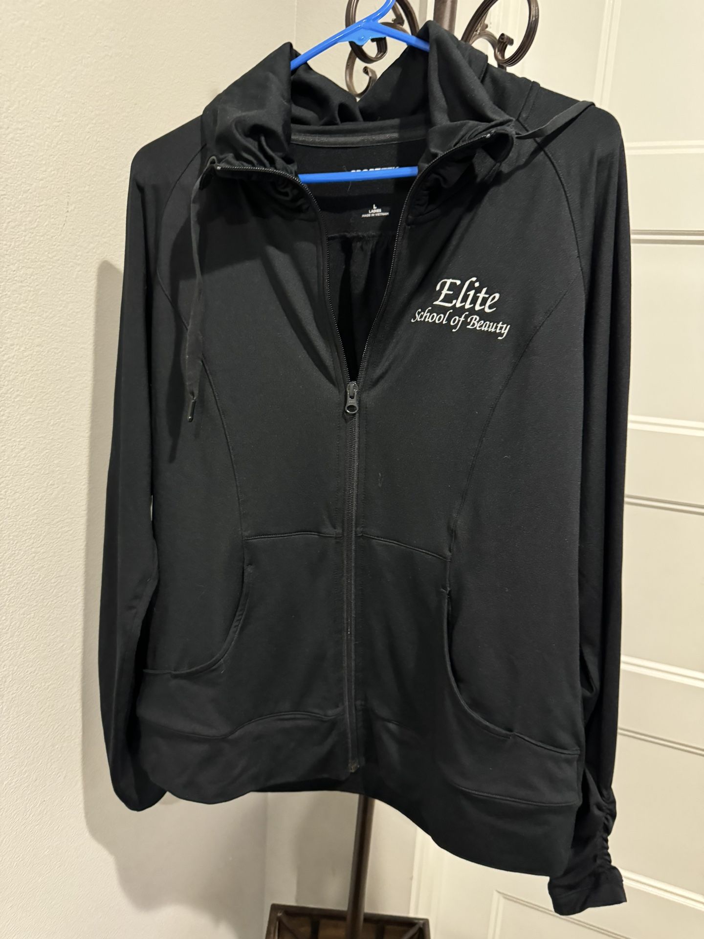 Elite School Of Beauty Zip-up Women’s Large