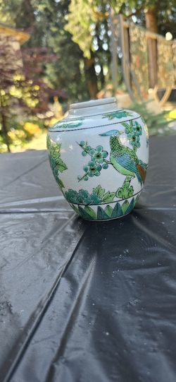 Japanese Porceline Hand Painted Ginger Jar